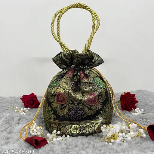 Elite pouch Bag: Elegant Accessory for Women